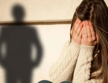 Μετά τον καθηγητή στις Σέρρες έρχονται μαρτυρίες και για το Πανεπιστήμιο Αθηνών για ανάρμοστη συμπεριφορά καθηγητών